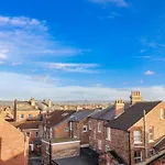 1 Castle Terrace * Thirsk